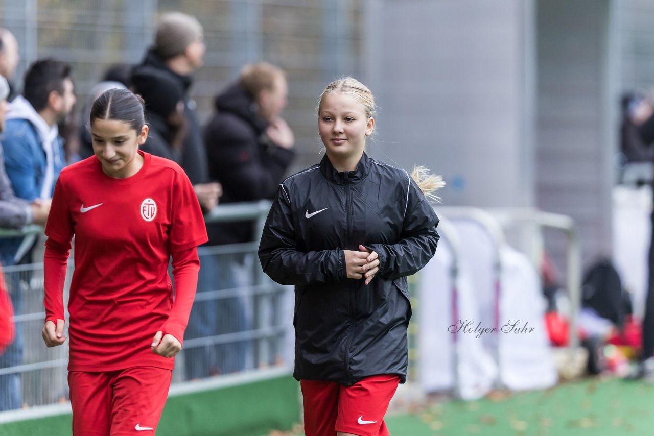 Bild 176 - wCJ VfL Pinneberg - Eimsbuettler TV : Ergebnis: 0:3